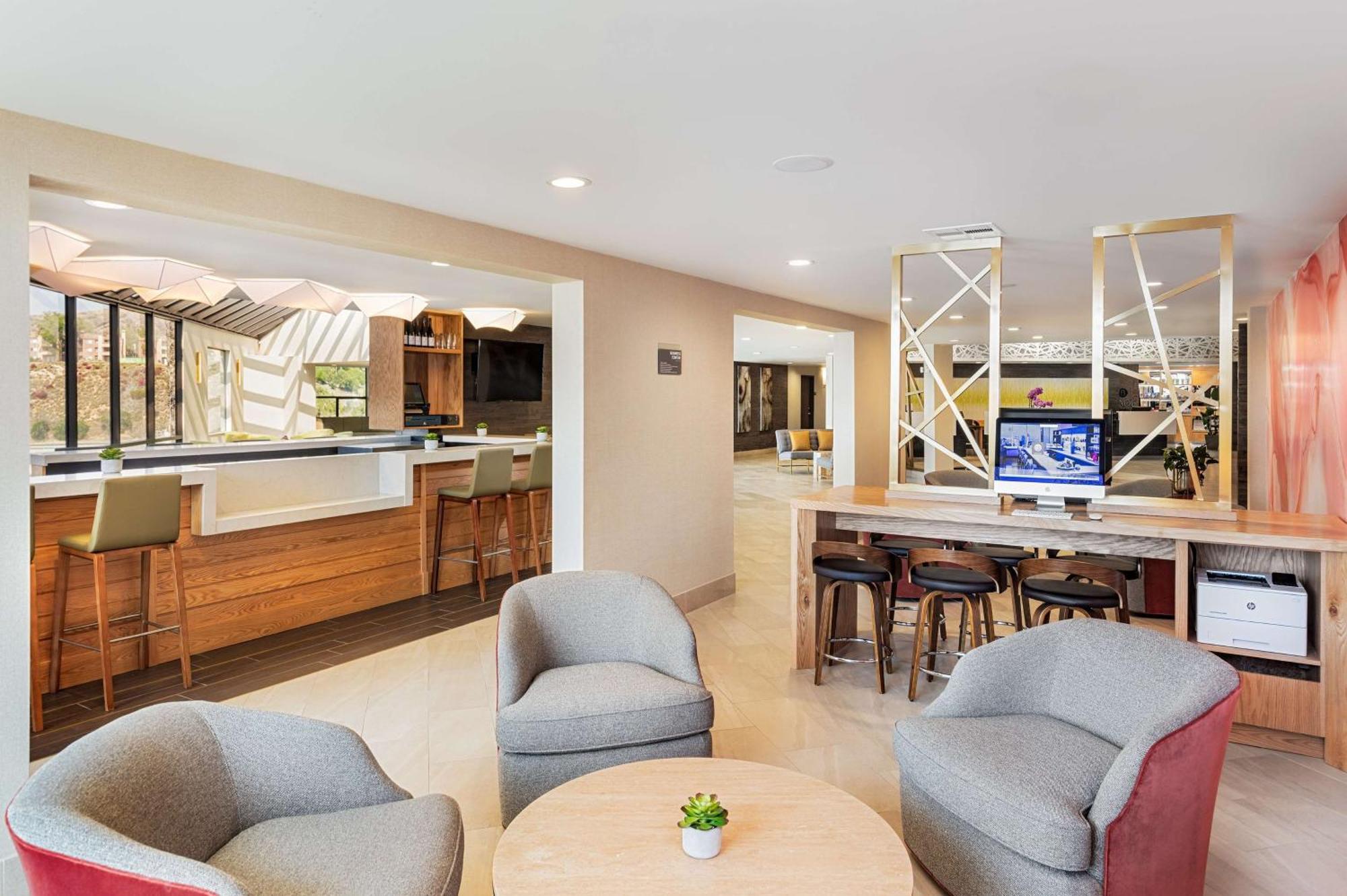 Hotel Doubletree By Hilton 4*